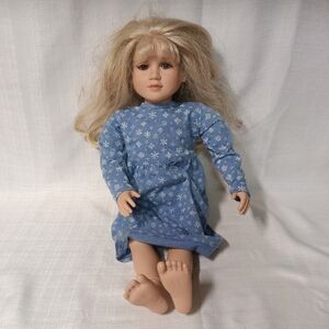 My Twinn‎ Doll 23" Posable Vintage 2001 Doll Long Blonde Hair Brown Eyes Dress